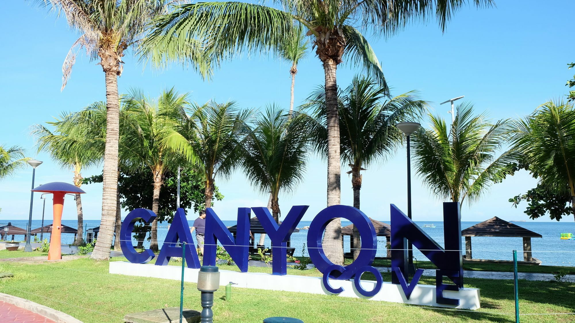 Canyon Cove Hotel And Spa Nasugbu Exterior foto