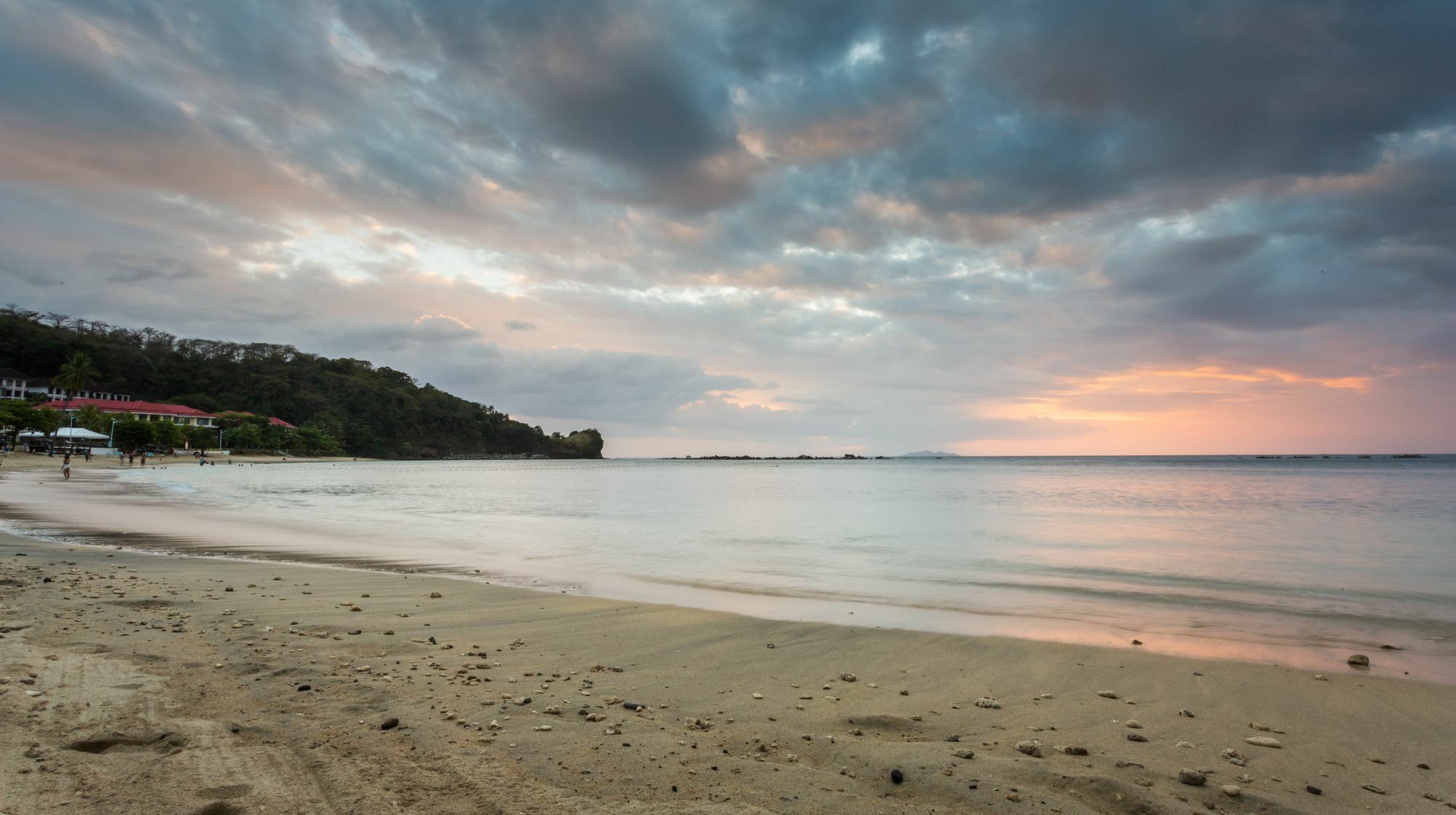 Canyon Cove Hotel And Spa Nasugbu Exterior foto